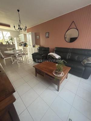 Maison - 86 m² - 4 pièces