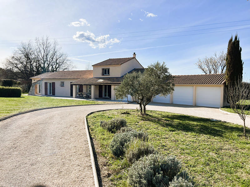 Maison - 164 m² - 6 pièces