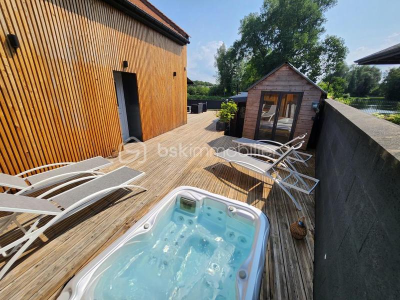 Maison - 140 m² - 4 pièces