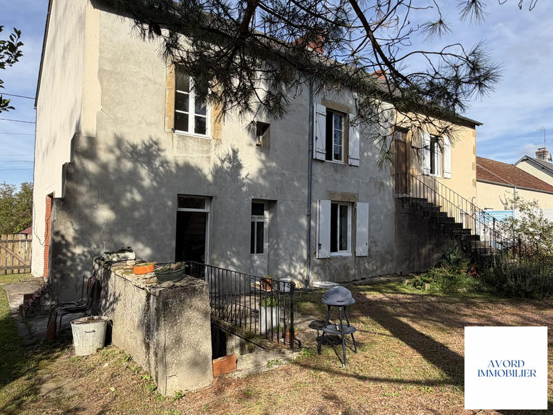 Maison ancienne - 94 m² - 3 pièces