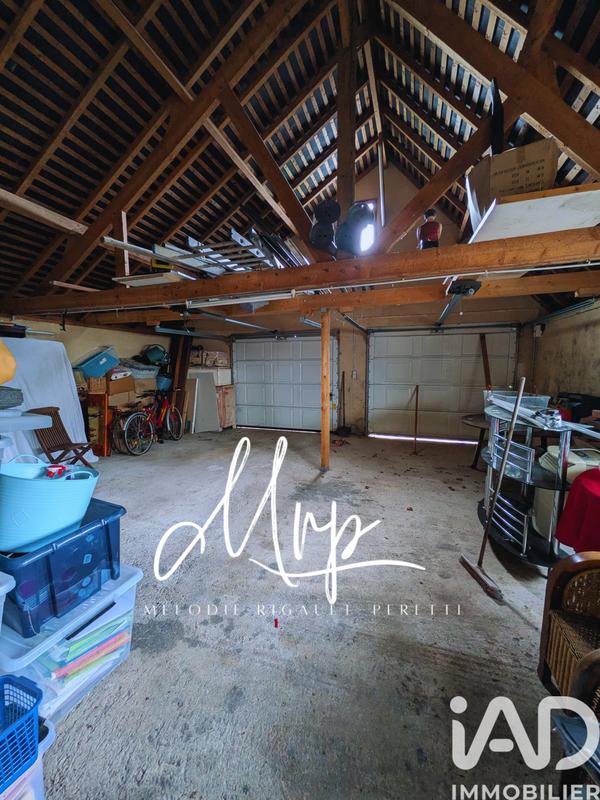 Maison - 197 m² - 7 pièces