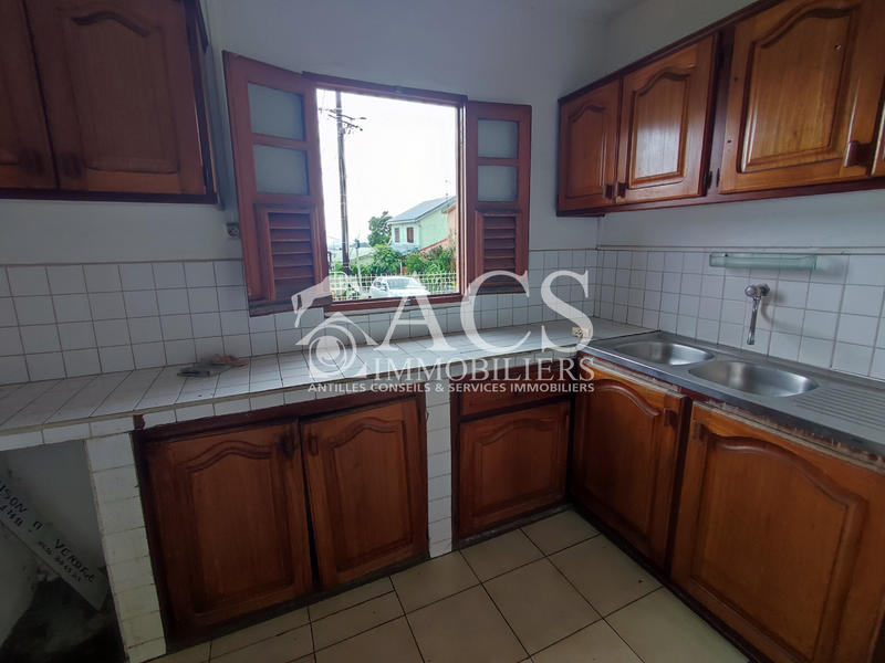 Maison - 91 m² - 5 pièces