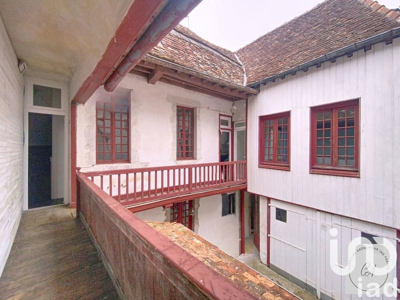 Maison - 293 m² - 11 pièces