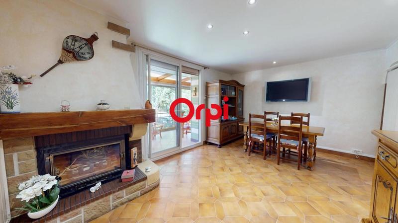 Maison - 107 m² - 5 pièces