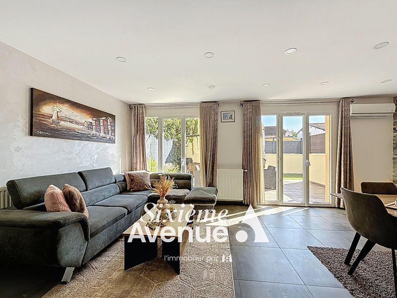 Maison - 80 m² - 4 pièces