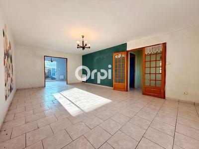 Maison - 93 m² - 4 pièces