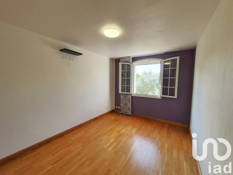 Maison - 200 m² - 6 pièces