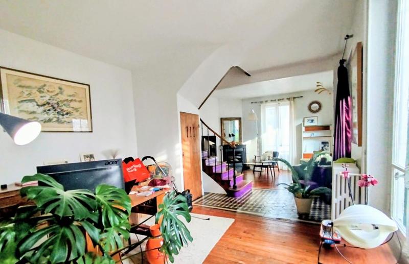 Maison - 180 m² - 7 pièces