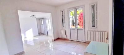 Maison - 100 m² - 6 pièces