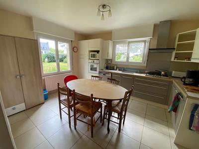 Maison - 142 m² - 6 pièces