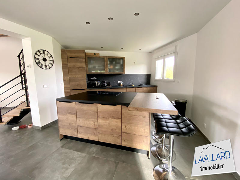 Maison contemporaine - 122 m² - 5 pièces