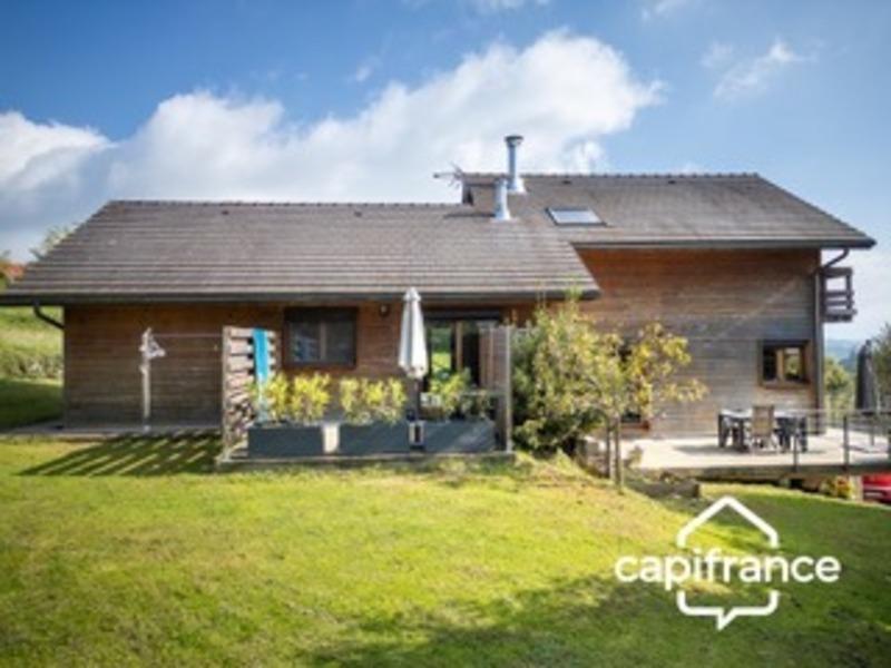 Maison - 180 m² - 8 pièces