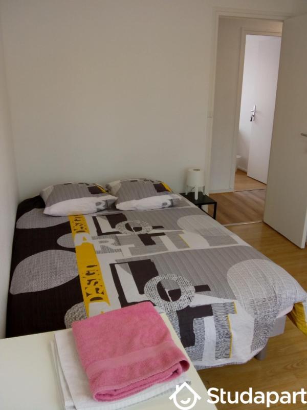Chambre - 11 m² - 1 pièce