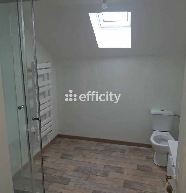 Maison - 145 m² - 8 pièces