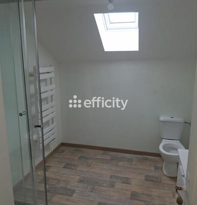 Maison - 145 m² - 8 pièces