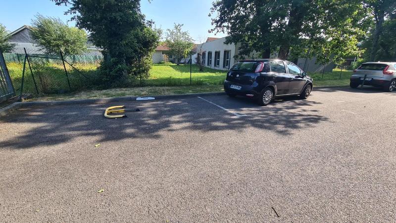 Bureau - 73 m² - 2 pièces