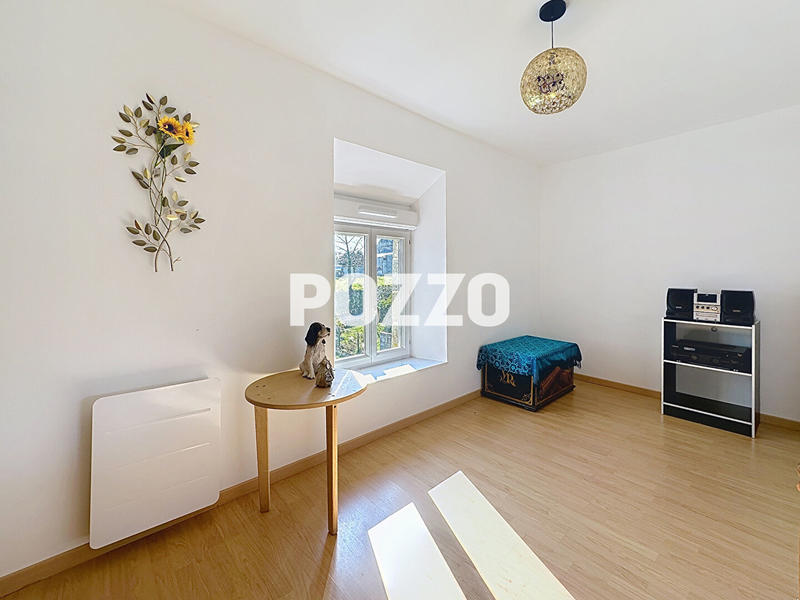 Maison - 153 m² - 7 pièces