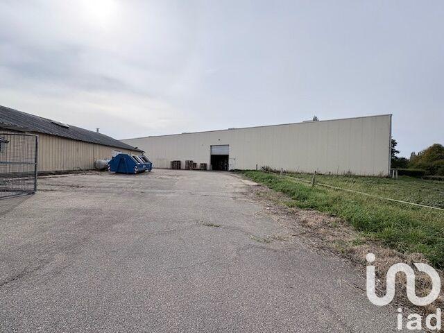 Appartement - 2 105 m² - 10 pièces