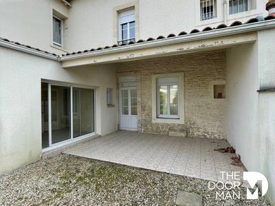 Maison en pierre - 123 m² - 6 pièces