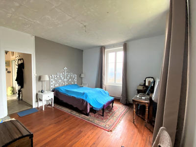 Maison - 142 m² - 6 pièces