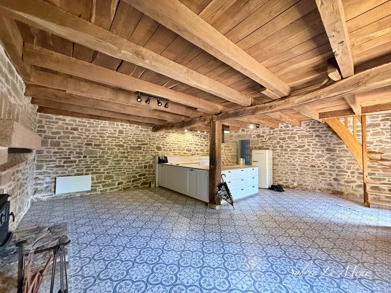 Maison - 459 m² - 14 pièces