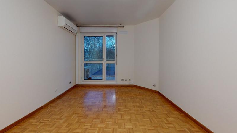 Appartement - 77 m² - 3 pièces
