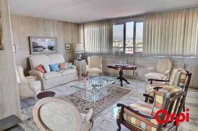 Penthouse - 153 m² - 4 pièces