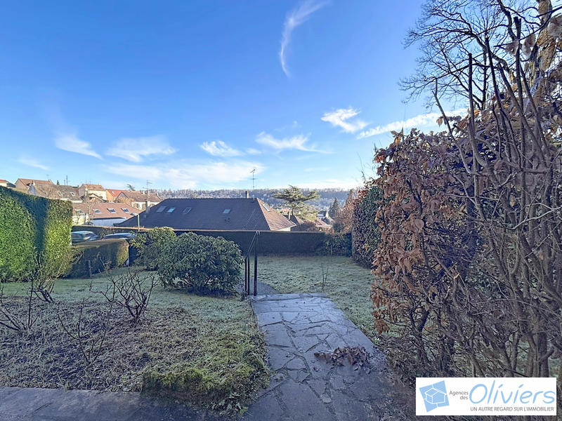 Maison - 110 m² - 6 pièces