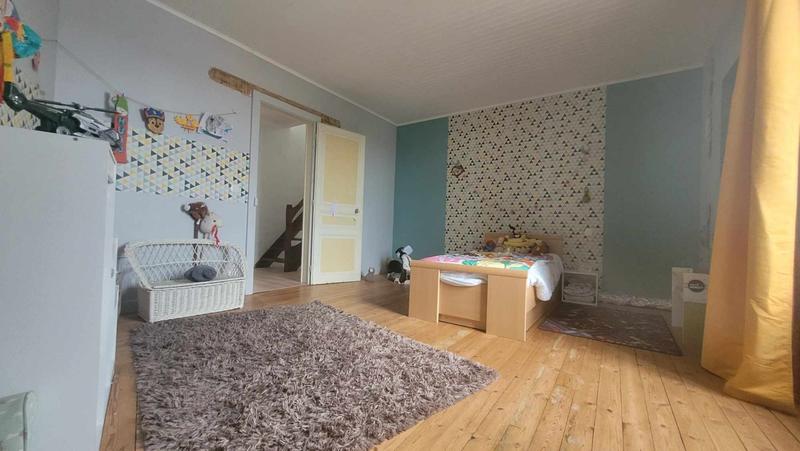 Maison - 186 m² - 7 pièces