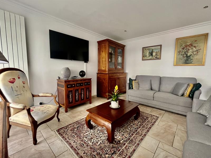 Appartement - 83 m² - 3 pièces