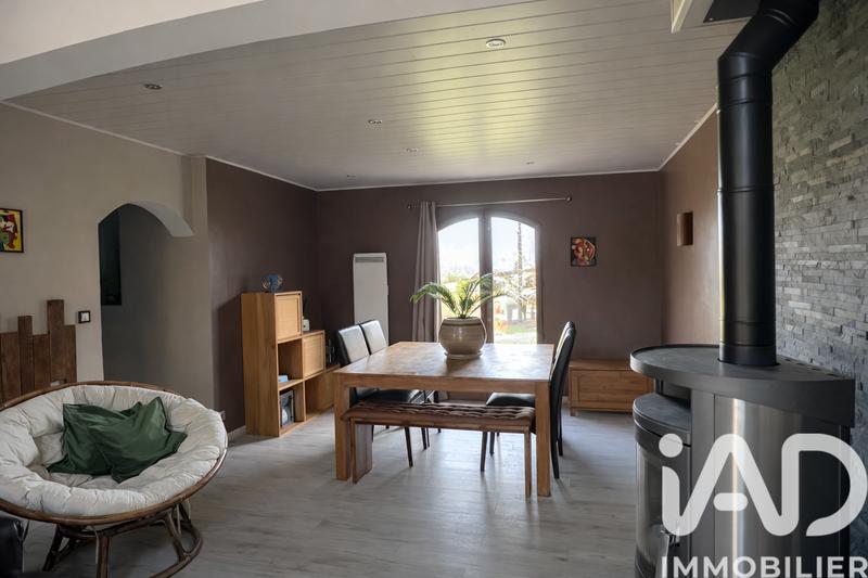 Maison - 200 m² - 6 pièces