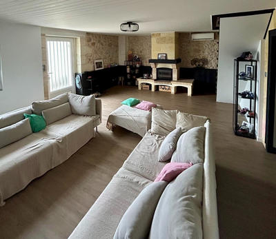 Maison - 96 m² - 4 pièces