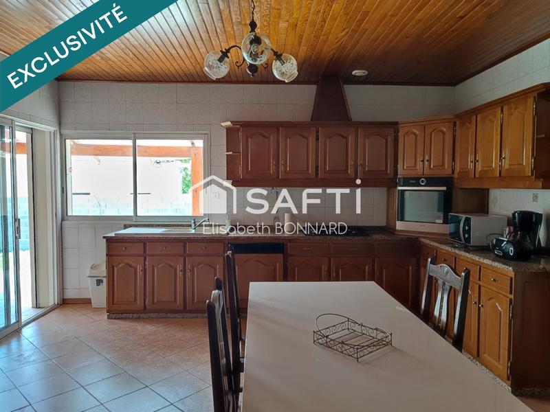 Maison - 189 m² - 6 pièces