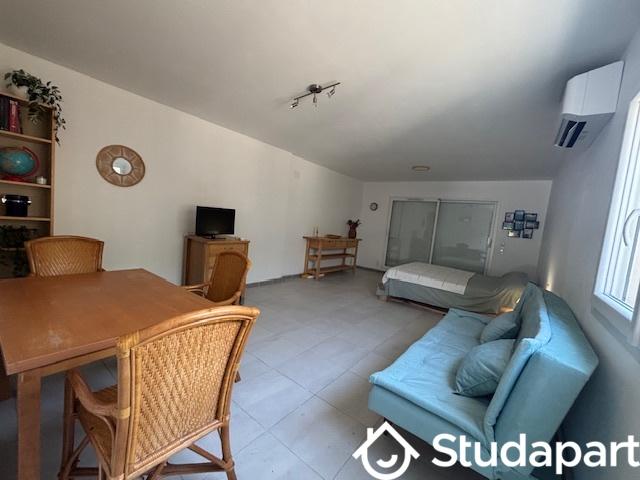 Chambre - 43 m² - 1 pièce