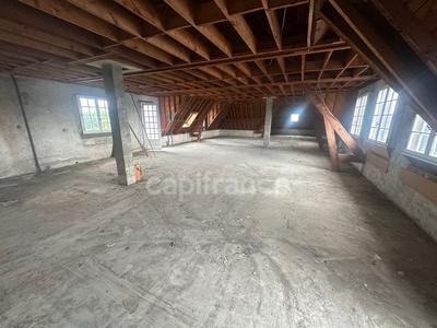 Loft - 140 m² - 1 pièce