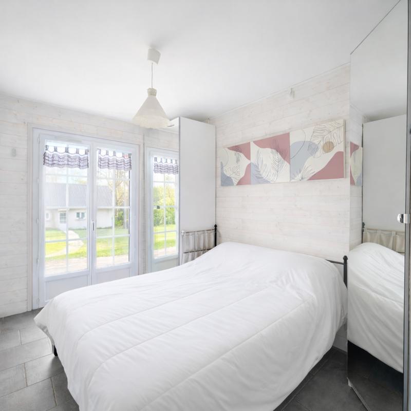 Pavillon - 150 m² - 6 pièces