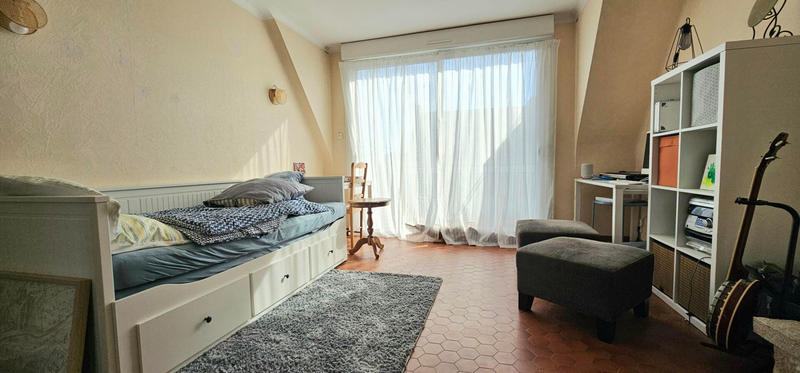 Maison - 147 m² - 7 pièces