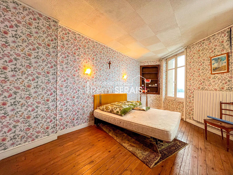 Maison - 187 m² - 7 pièces