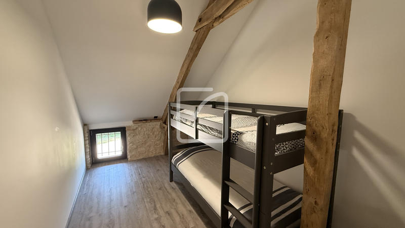 Maison - 164 m² - 10 pièces