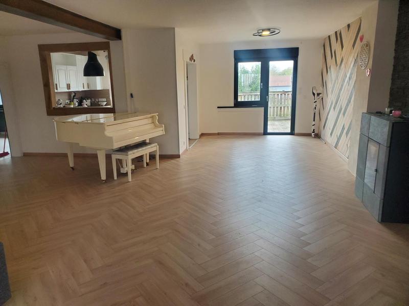 Maison - 152 m² - 4 pièces