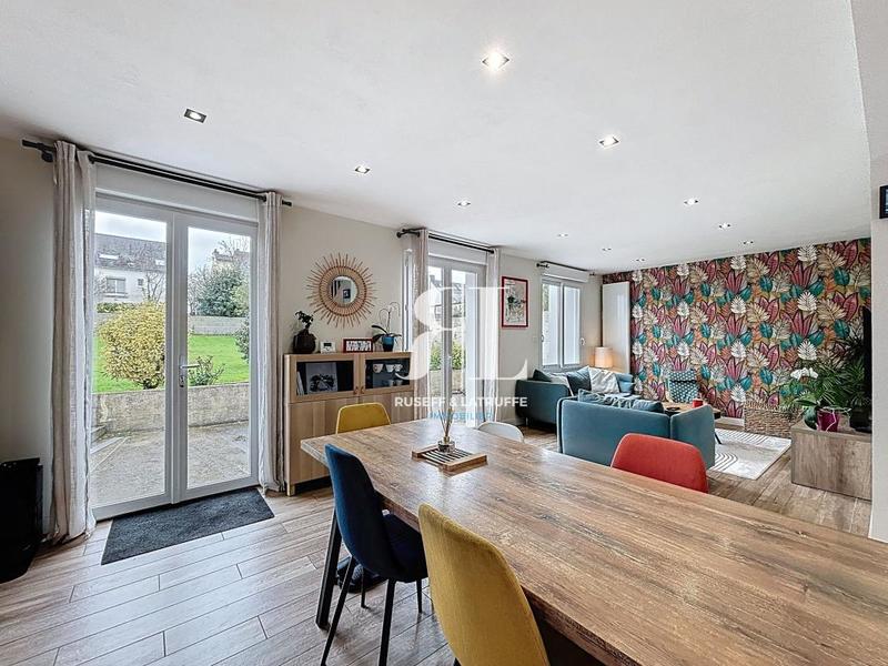 Maison - 123 m² - 5 pièces