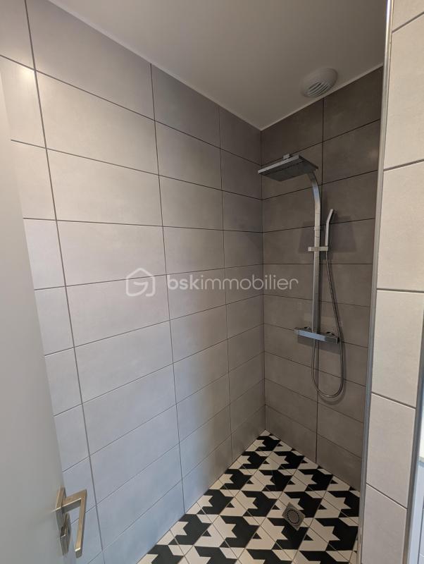 Maison - 107 m² - 4 pièces