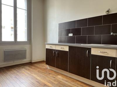 Appartement - 201 m² - 6 pièces