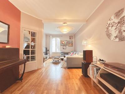 Maison - 121 m² - 5 pièces