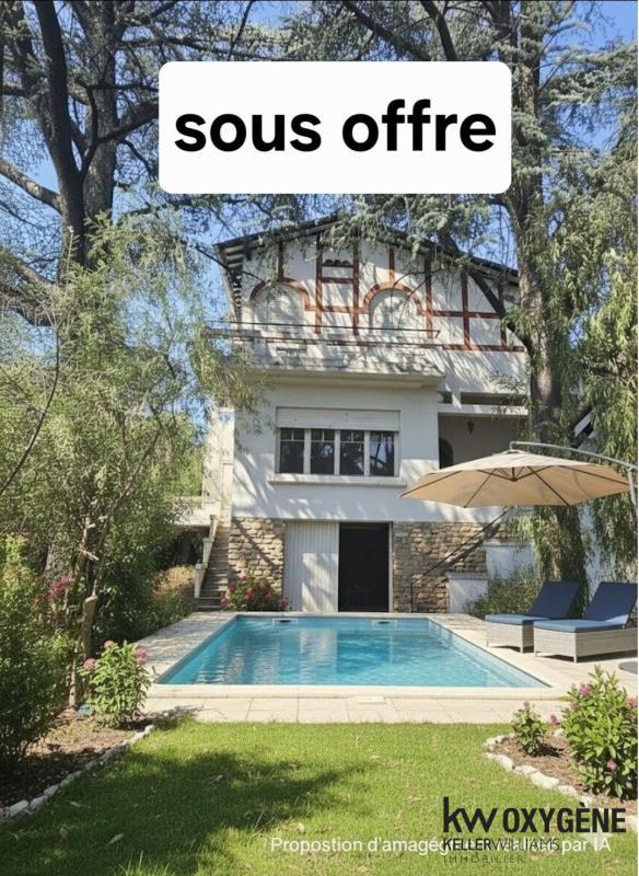 Maison ancienne - 132 m² - 6 pièces