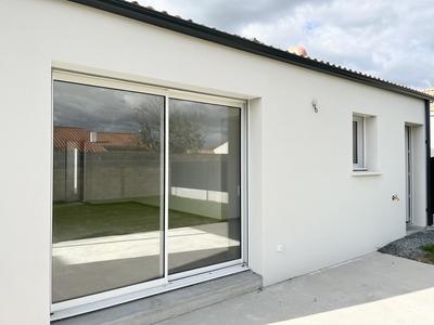 Maison - 85 m² - 4 pièces