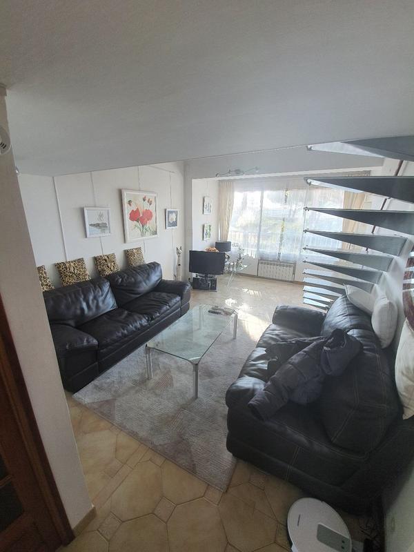 Appartement - 88 m² - 4 pièces