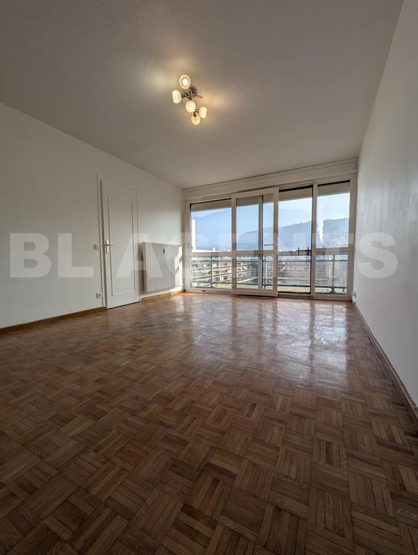 Appartement - 76 m² - 4 pièces