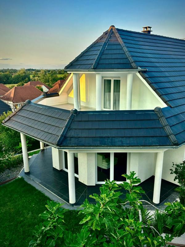 Maison - 266 m² - 7 pièces