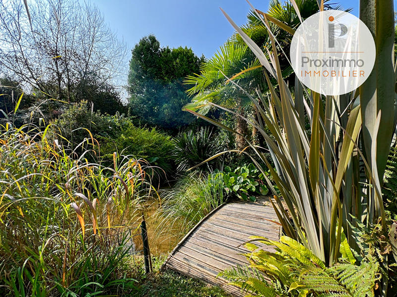 Maison - 190 m² - 10 pièces